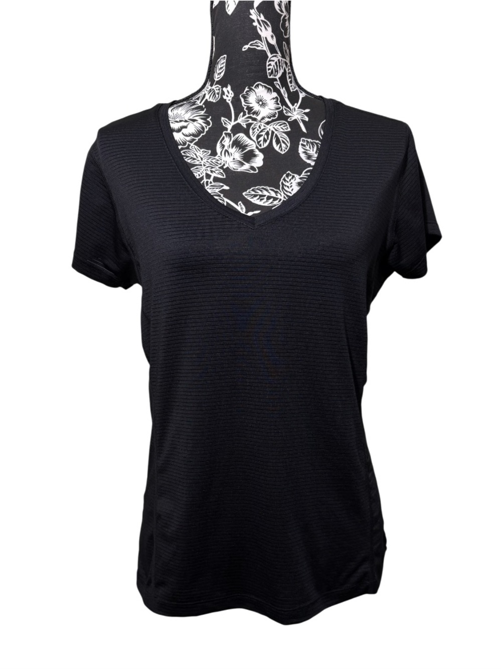 Reflex Black V-Neck Short Sleeve Tee